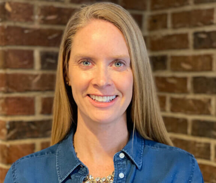 McCarron-Lake-Chiropractic-Laura-Dronen-St-Paul-Chiropractors